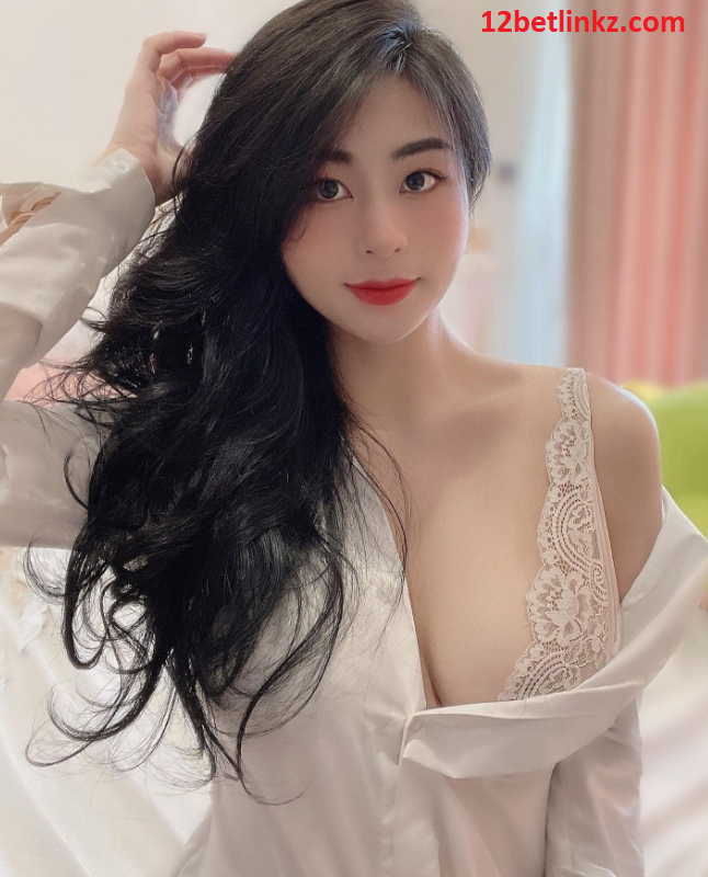 Hot girl Mỹ Linh diện bikini khoe dáng cực gợi cảm 2023 6 Ảnh đẹp bikini của Mỹ Linh